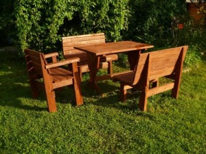 Купить дешево дачную мебель из дерева (стол, стулья, скамейки) в Воронеже